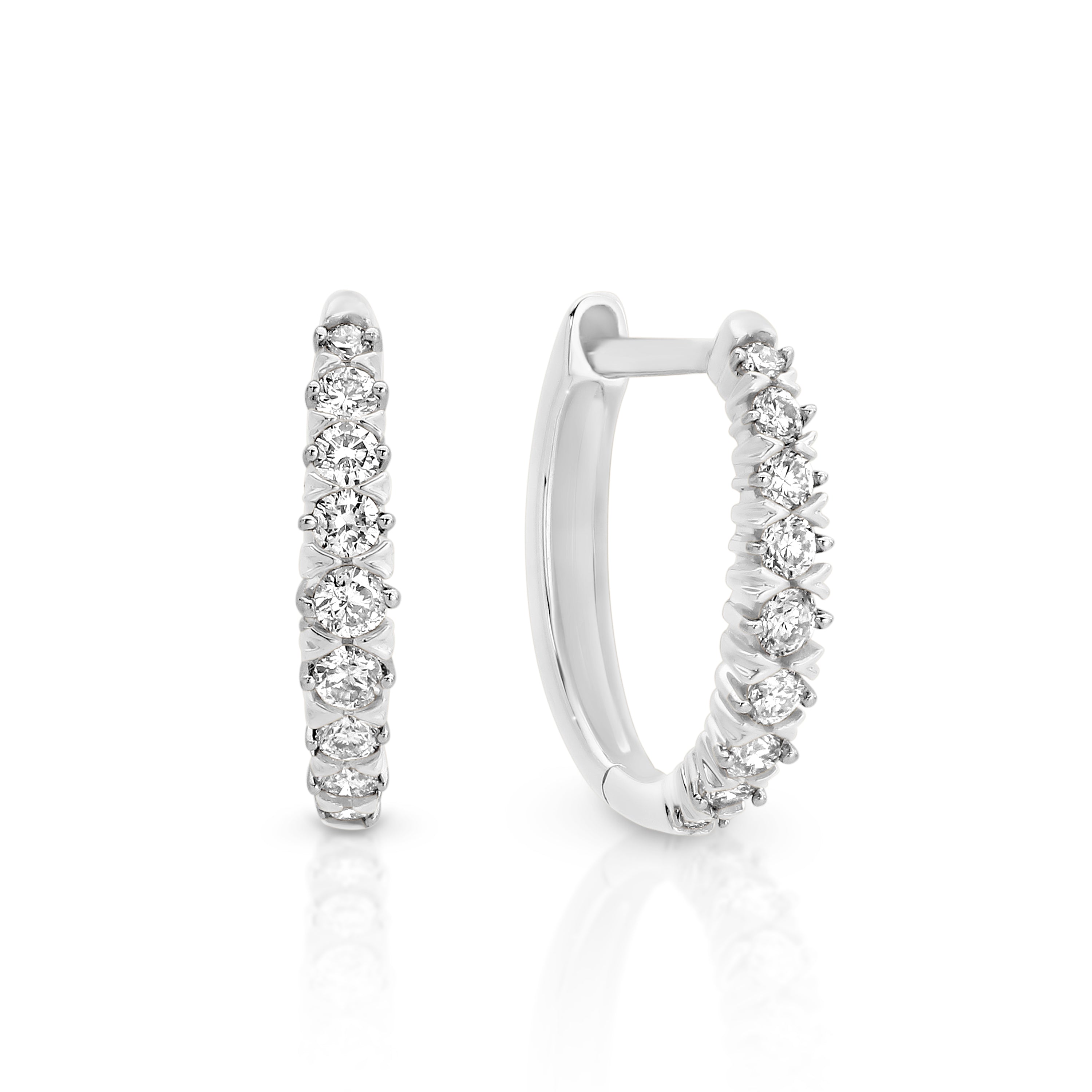 9ct white gold 0.25ct diamond earrings